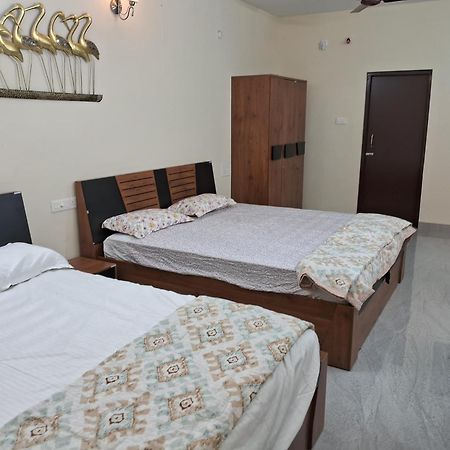 Penthouse Apartment Madurai Exterior photo