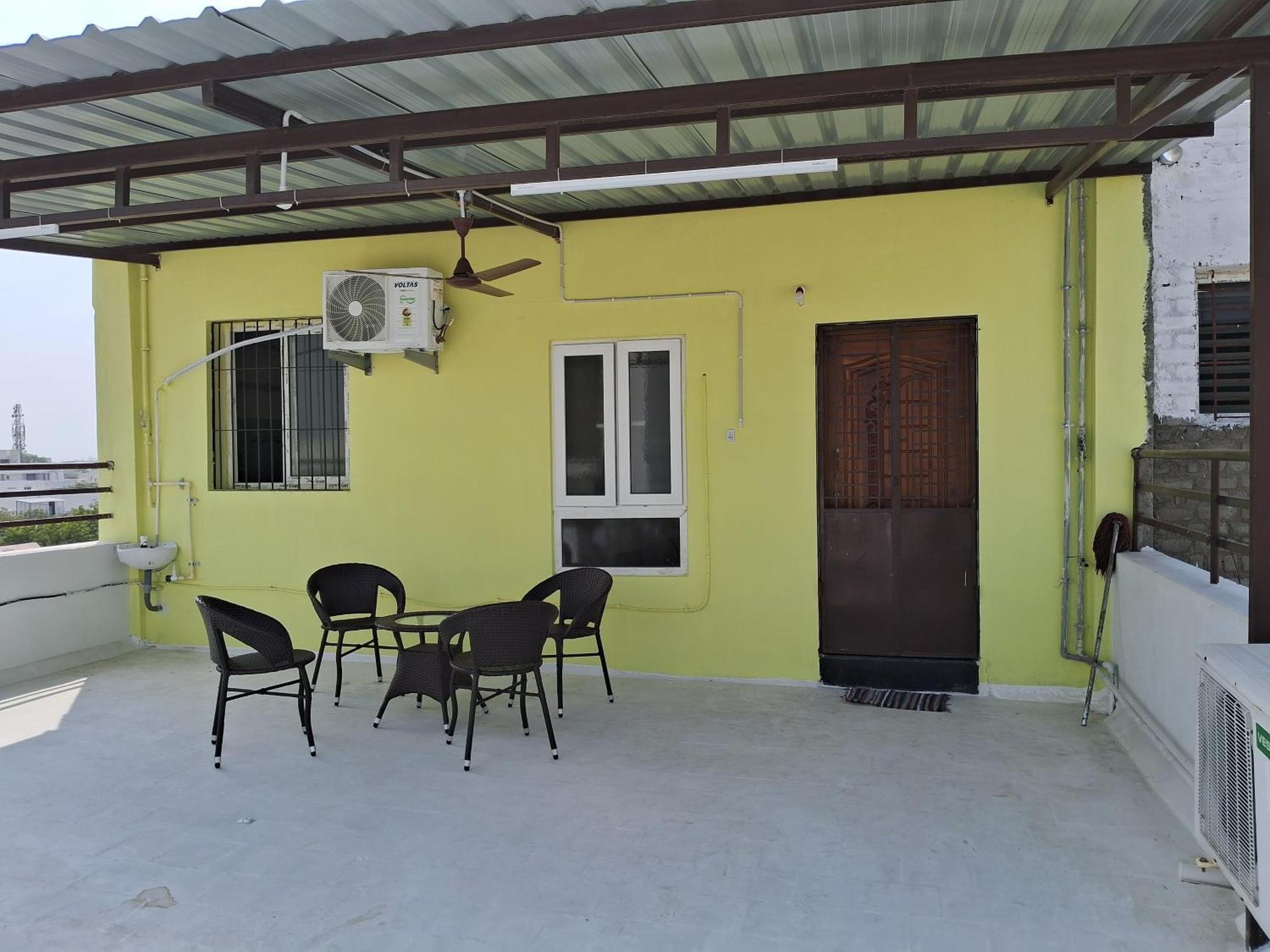 Penthouse Apartment Madurai Exterior photo